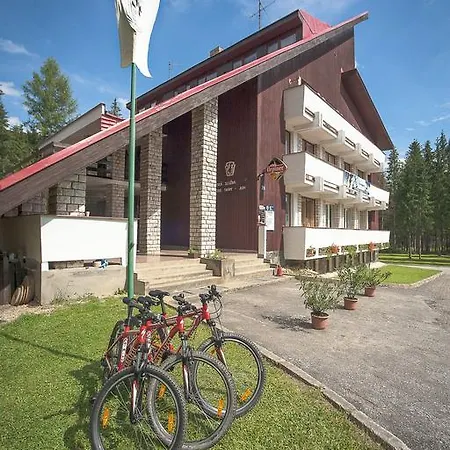 Hostel Tale - Dom Horskej Sluzby *